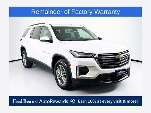 Used 2023 Chevrolet Traverse LT AWD/4WD image 1