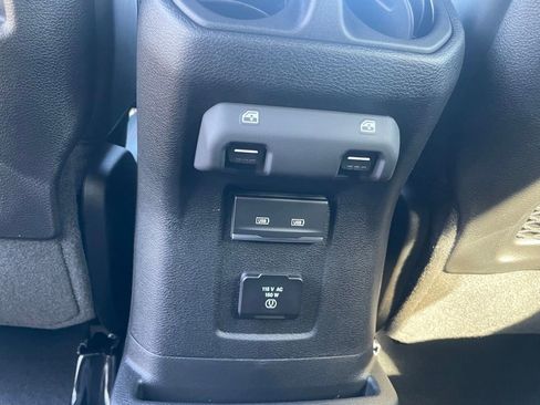 New 2026 Jeep Wrangler Unlimited Rubicon AWD/4WD image 10