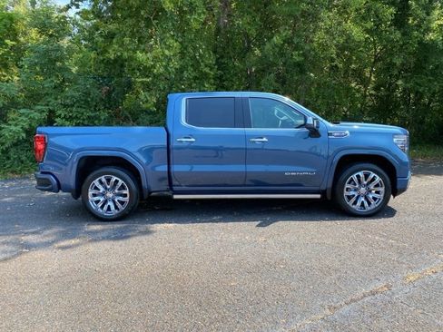 New 2026 GMC Sierra 1500 Denali w/ Denali Reserve Package image 8