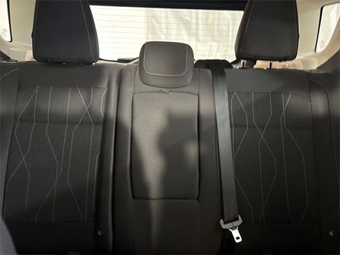 Used 2019 Ford EcoSport SE w/ SE Convenience Package image 13