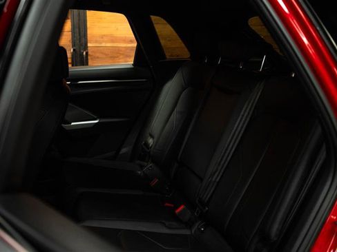 Used 2022 Audi Q3 2.0T Premium AWD/4WD image 11