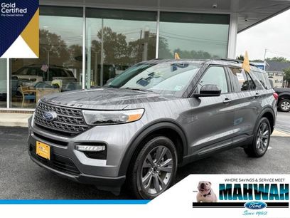 Certified 2023 Ford Explorer XLT w/ Equipment Group 202A