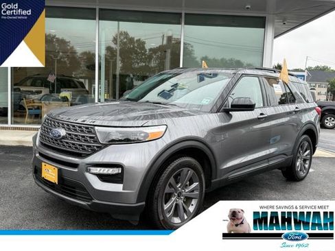 Certified 2023 Ford Explorer XLT w/ Equipment Group 202A AWD/4WD image 1