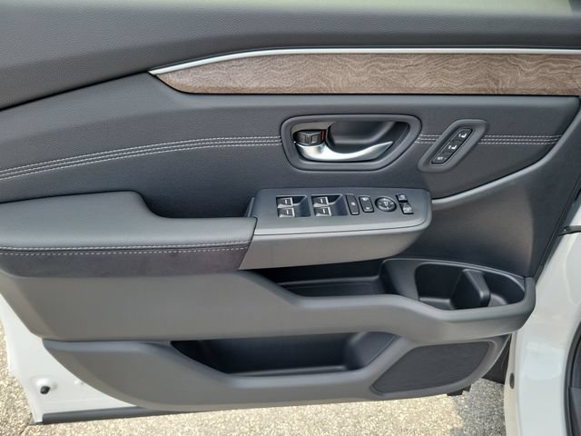 New 2026 Honda Pilot Elite image 8