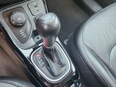 Used 2021 Jeep Compass Limited image 23