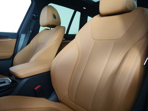 Used 2024 BMW X3 sDrive30i w/ Premium Package w/ZPA RWD image 10