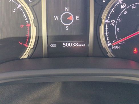 Used 2022 Toyota 4Runner Limited image 30