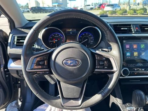 Used 2018 Subaru Outback 2.5i Limited image 10