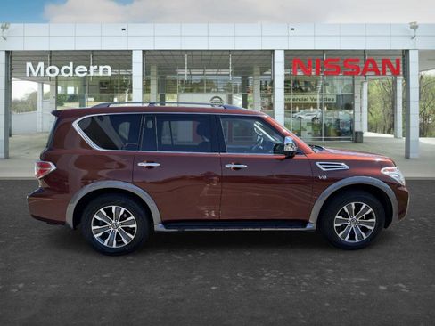 Used 2019 Nissan Armada SL w/ Premium Package AWD/4WD image 6