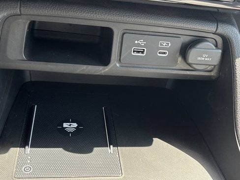 Used 2025 Honda Pilot EX-L image 36