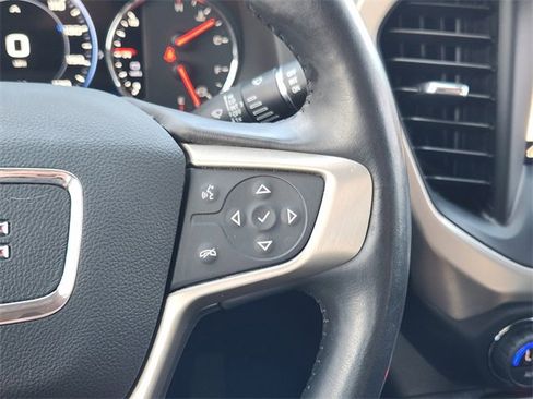 Used 2021 GMC Acadia Denali w/ Denali Technology Package image 30