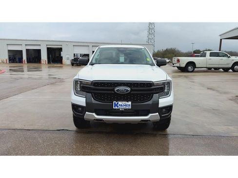 Used 2024 Ford Ranger XLT w/ FX4 Off-Road Package image 3