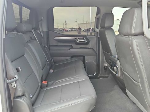 Used 2025 Chevrolet Silverado 1500 LTZ w/ Technology Package AWD/4WD image 17