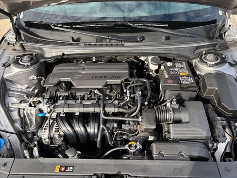 Used 2025 Kia K4 LXS image 31