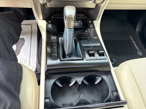 Used 2021 Lexus GX 460 Premium w/ Premium Package AWD/4WD image 28