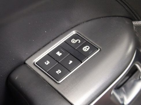 Used 2017 Land Rover Range Rover Sport Supercharged image 25