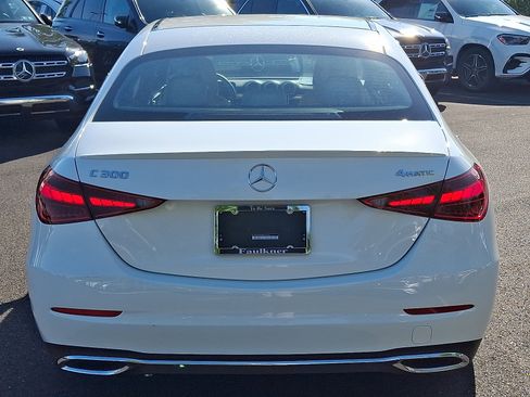 Used 2023 Mercedes-Benz C 300 4MATIC Sedan image 5