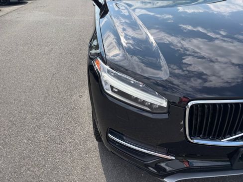 Used 2017 Volvo XC90 T6 Momentum w/ Vision Package AWD/4WD image 24