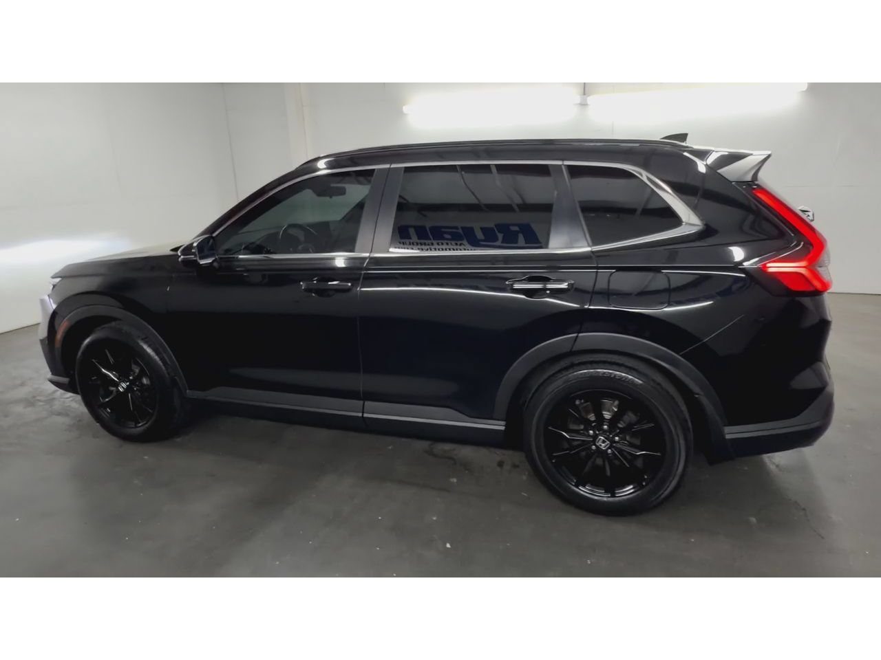 Used 2024 Honda CR-V Sport image 6