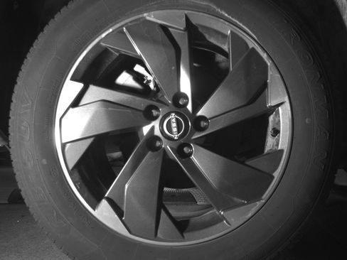 Used 2025 Nissan Rogue SV image 15