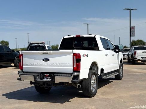 Certified 2023 Ford F250 Lariat w/ Chrome Package AWD/4WD image 2