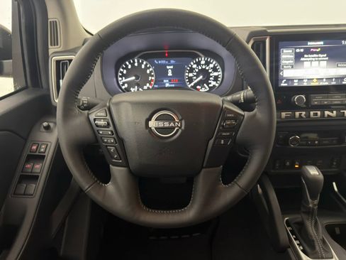 New 2026 Nissan Frontier SV w/ SV Convenience Package image 17