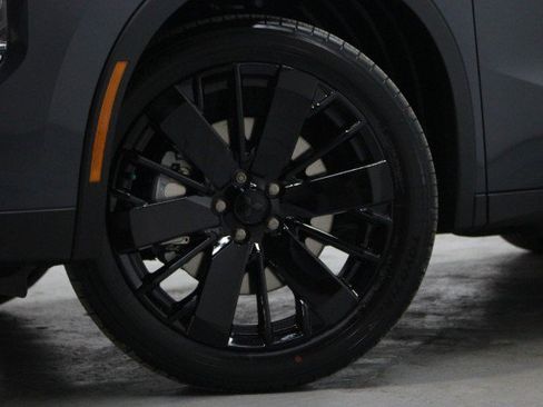 New 2026 Mitsubishi Outlander LE FWD image 3