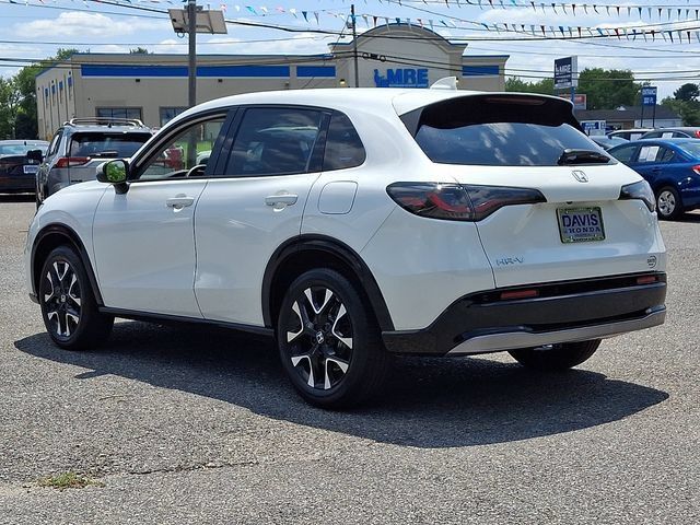 Certified 2027 Honda HR-V EX-L image 4
