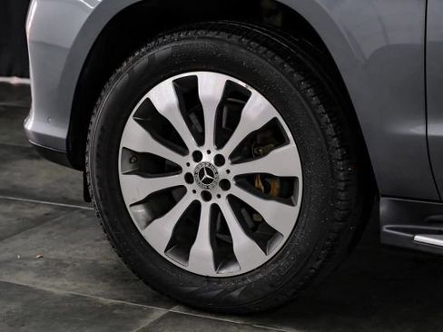 Used 2018 Mercedes-Benz GLS 450 4MATIC w/ Premium Package image 70