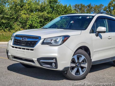 Used 2017 Subaru Forester 2.5i Limited AWD/4WD image 2