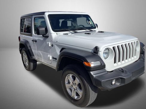 Used 2022 Jeep Wrangler Sport AWD/4WD image 4