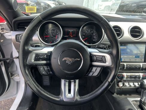 Used 2018 Ford Mustang Premium RWD image 9