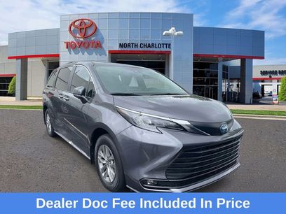Used 2025 Toyota Sienna XLE