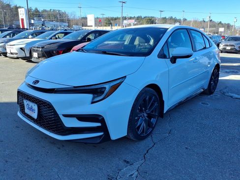 New 2026 Toyota Corolla SE image 10