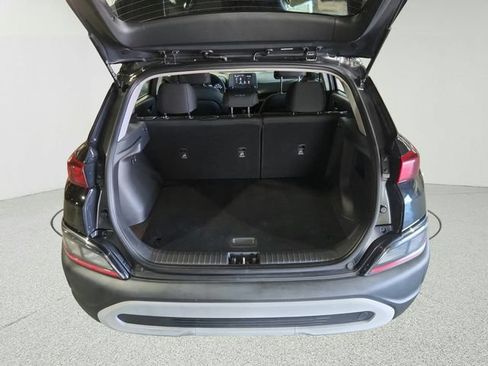 Used 2022 Hyundai Kona SE AWD/4WD image 26
