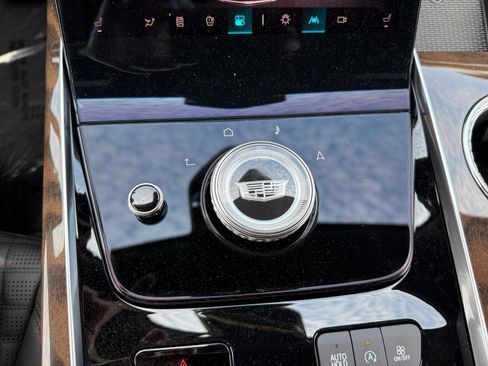 New 2026 Cadillac Escalade Platinum Sport AWD/4WD image 27