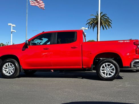 Used 2025 Chevrolet Silverado 1500 LT image 8