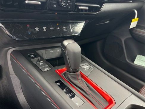 New 2026 Nissan Kicks SR image 17