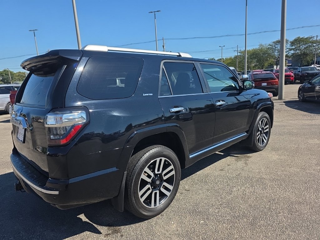 Used 2017 Toyota 4Runner Limited AWD/4WD image 5