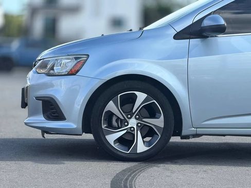 Used 2018 Chevrolet Sonic Premier FWD image 7