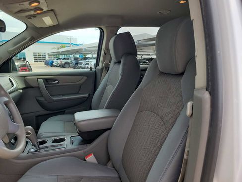 Used 2017 Chevrolet Traverse LS FWD image 15