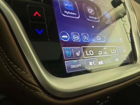 Used 2020 Subaru Outback Touring image 28