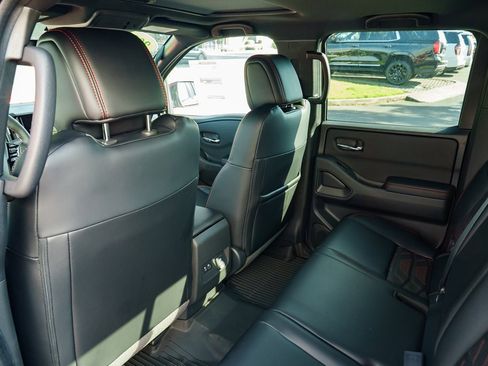 New 2025 Nissan Frontier PRO-4X w/ Pro Premium Package image 27