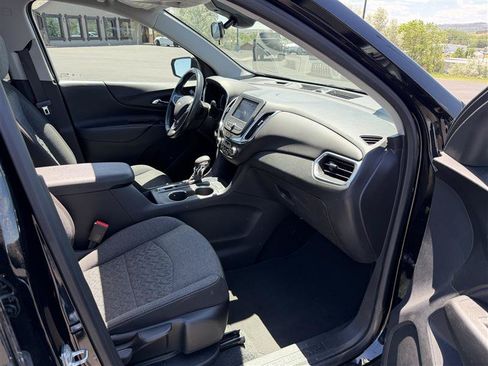 Used 2022 Chevrolet Equinox LT AWD/4WD image 10