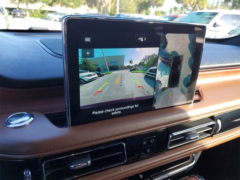 Certified 2023 Lincoln Aviator Reserve w/ Equipment Group 201A image 28