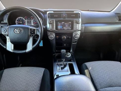 Used 2018 Toyota 4Runner SR5 AWD/4WD image 7