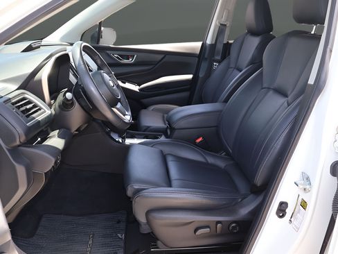 Used 2023 Subaru Ascent Limited w/ Technology Package AWD/4WD image 12