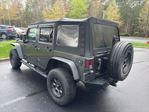 Used 2017 Jeep Wrangler Unlimited Sport w/ Quick Order Package 24S image 13