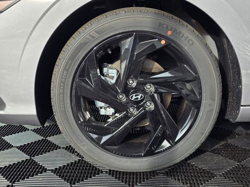 New 2026 Hyundai Elantra Sport FWD image 11