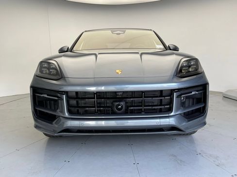 Used 2026 Porsche Cayenne E-Hybrid Coupe AWD/4WD image 25